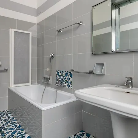 住宿加早餐酒店 Italy Prestigious 博洛尼亚