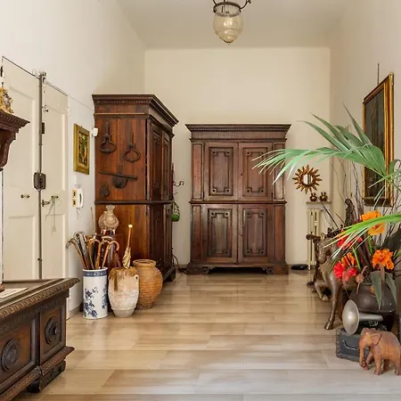 Italy Prestigious Boloňa