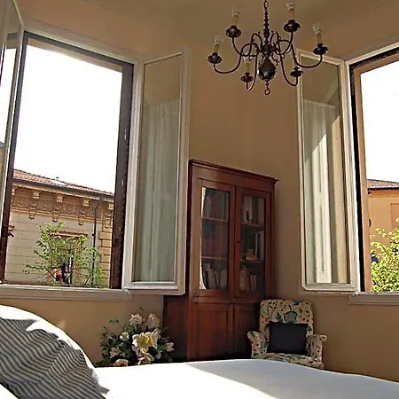 Italy Prestigious 3* Bologna