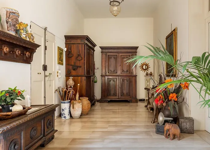 Italy Prestigious בולוניה