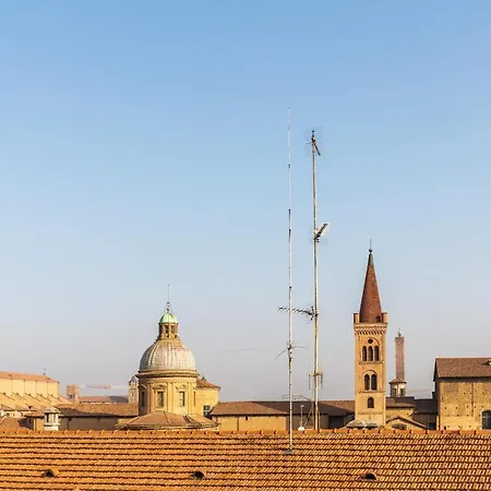 Italy Prestigious *