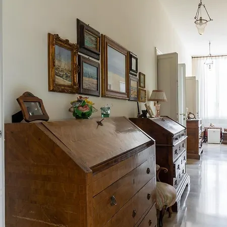 Italy Prestigious Bed and Breakfast